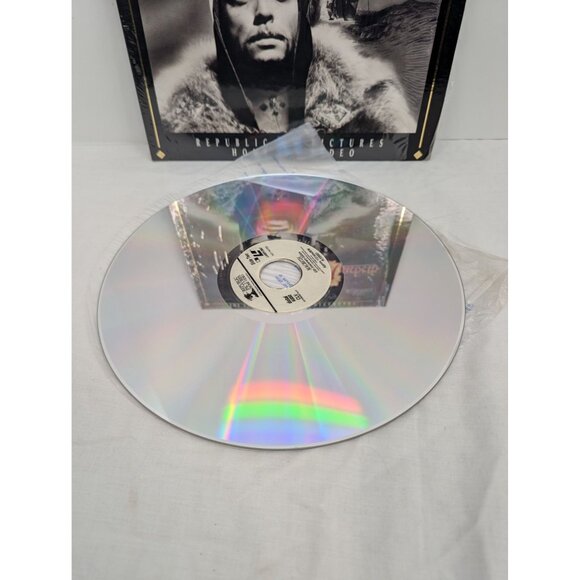 The Forty Fifth Anniversary of Macbeth Laserdisc Republic Pictures Home Video - Picture 6 of 8